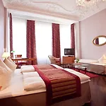 Safestay Kurfurstendamm Hotel 3*