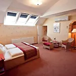 Safestay Kurfurstendamm Hotel 3*