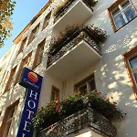 Safestay Kurfurstendamm Hotel