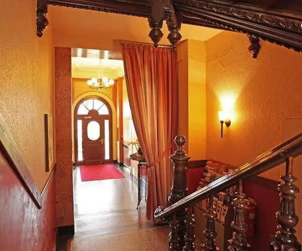 Safestay Kurfurstendamm 3*