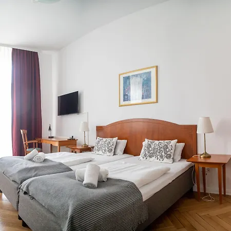 Safestay Kurfurstendamm מלון 3*