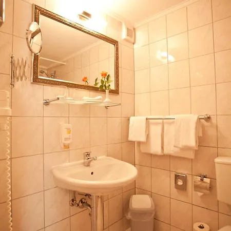 Safestay Kurfurstendamm Ξενοδοχείο 3*