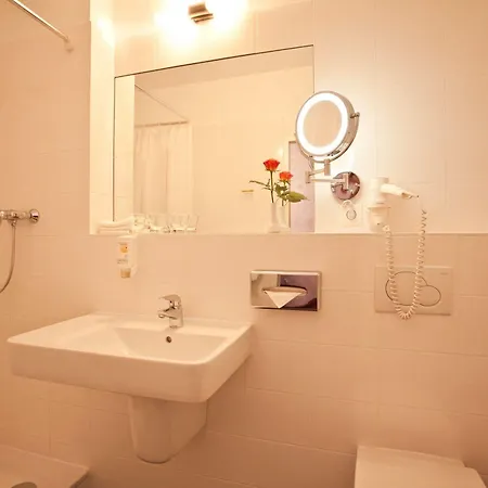 Safestay Kurfurstendamm Hotel Berlin